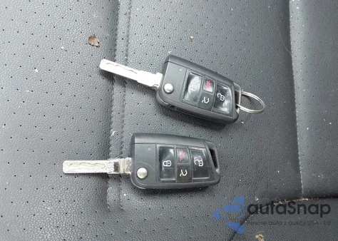 2015 Volkswagen Golf Tdi S 4-Door z USA, uszkodzony, nr VIN 3VW2A7AU4FM021310